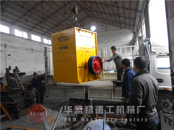 購(gòu)買(mǎi)箱式破碎機(jī)需要注意哪些方面